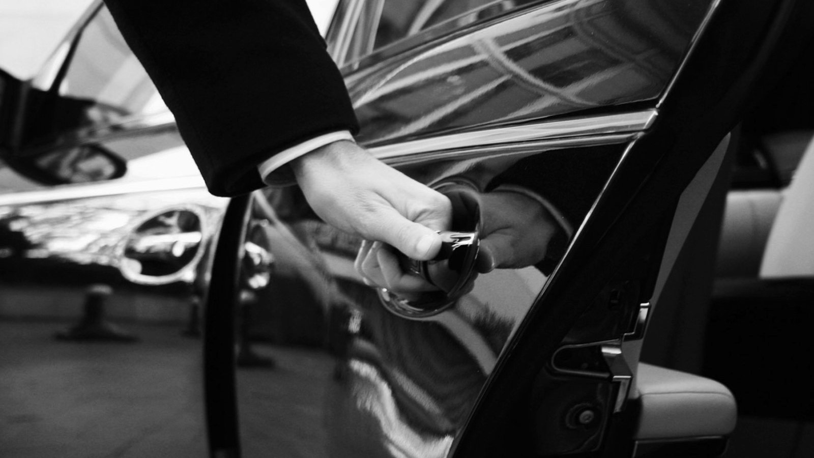 Darien CT Car Service To or From JFK, BDL, LGA, EWR Darien CT Car Service To or From JFK, BDL, LGA, EWR